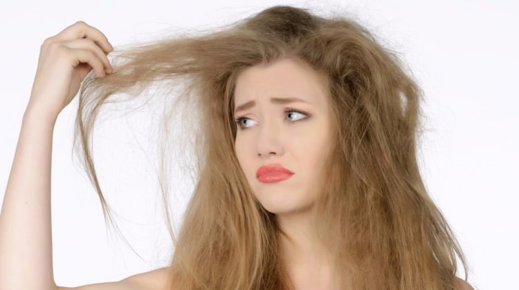 Kuru Saç Bakımı Nasıl Yapılır ?