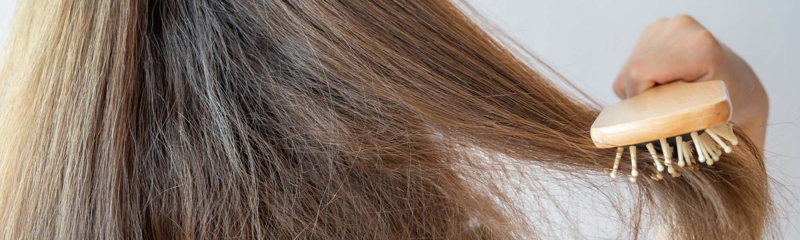 Sonbaharda Elektriklenmeyen ve Parlak Saçlar İçin Uzman Önerileri